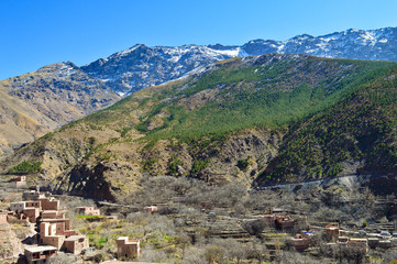 Fototapeta na wymiar High atlas mountains including mount ain Jabal Toubkal from Imlil and the valley around