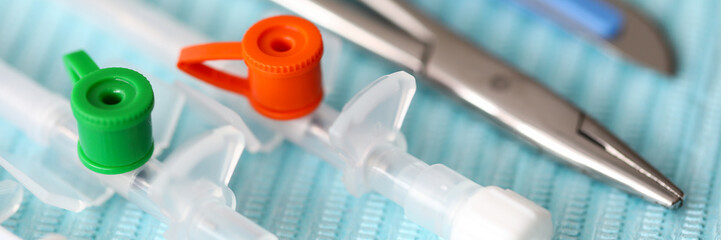 Professional clinical workers instruments