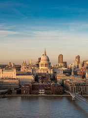 Fototapeta premium St. Paul's Cathedral and the River Thames at dusk. London, UK.
