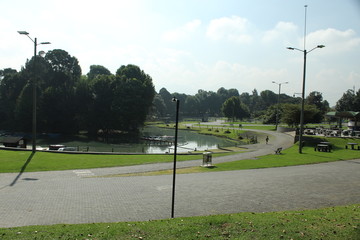 Fototapeta na wymiar Parque Simon Bolivar Bogota
