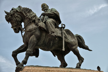 Giuseppe Garibaldi statue in Verona Italy.jpg