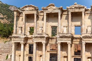 Fototapeta premium Library of Celsus in the ancient city of Ephesus, Turkey