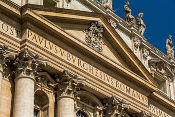 Der Petersdom in der Vatikanstadt