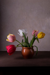 Fototapeta na wymiar still life with tulips