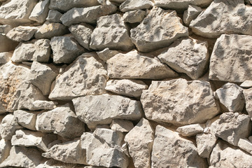muros de piedra caliza en  silleria
