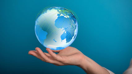 Hand Holding World digital 3d.
