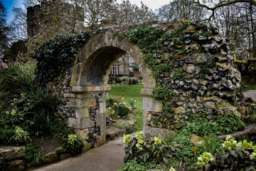 Fototapeta na wymiar Arch ruins in Canterbury Kent