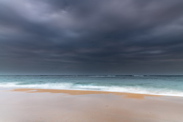 Fototapeta na wymiar Overcast and Cloudy Morning Seascape