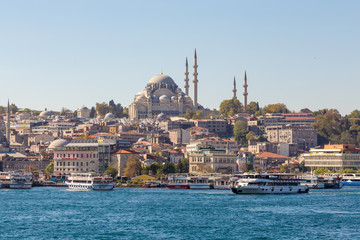 Naklejka premium Istanbul. Turkey. Ship near station Eminonu on the Golden Horn b