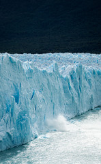 Fototapeta na wymiar Perito Moreto Glaciar