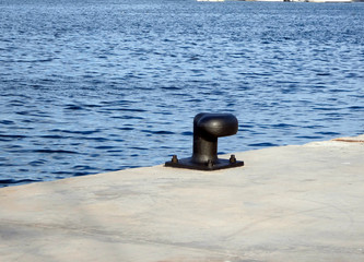 Amarre, noray de Denia, Alicante