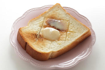 Vanilla condensed milk on toast for delicious breakfast