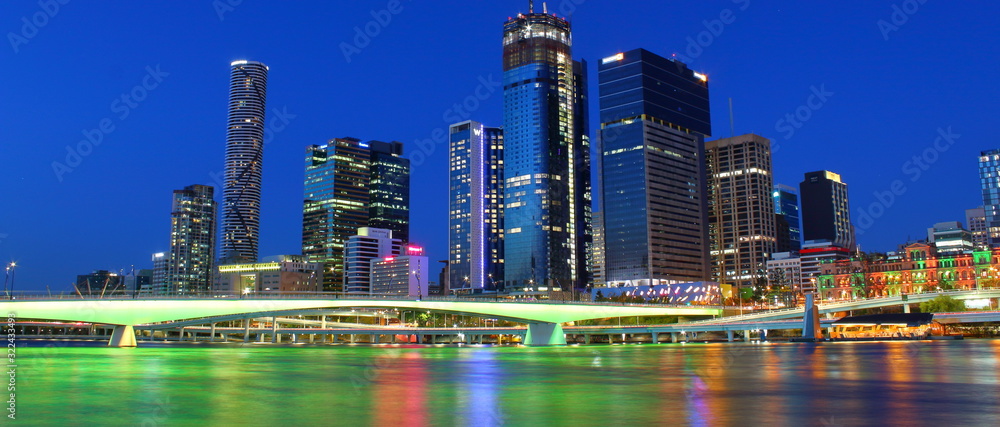 Wall mural brisbane city at night