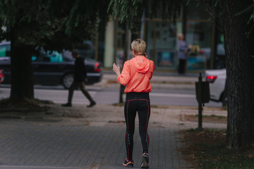 Fit urban runner