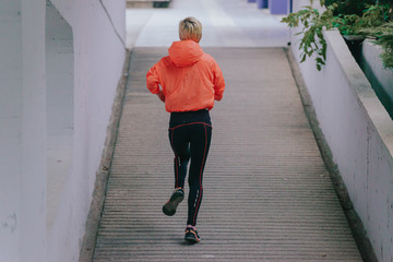 Fit urban runner