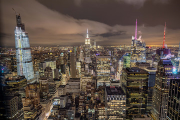 Fototapeta na wymiar ニューヨーク夜景　：　トップ　オブ　ザ　ロック　から