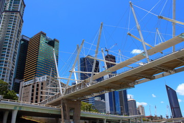 Obraz premium Buildings and Bridge in Brisbane