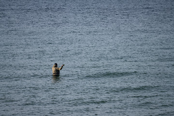 Angler im Meer, Ostsee