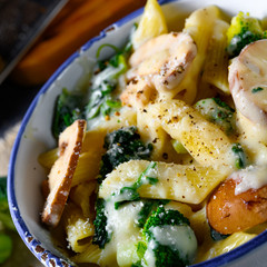 Real pasta with mushrooms, spinach and broccoli