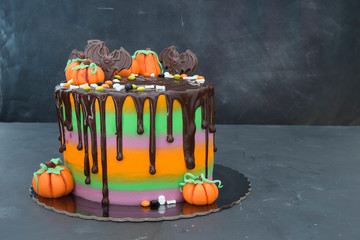 Cake of differents colors