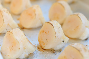 Grilled scallops on yakiniku grill,Burned Hotate Nigiri Sushi (Scallop Sushi)