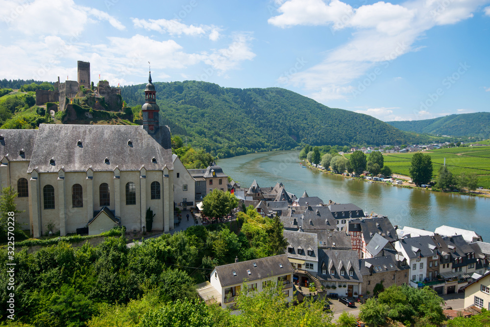 Canvas Prints beilstein town with metternich castle in germany