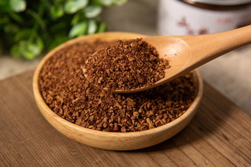 Walnut is a kind of nut food, it is very nutritious. It can also be used as medicine after grinding in Asia