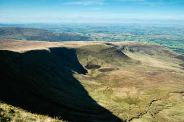 Fototapeta Pen y Fan & Corn Du mountains Brecon Beacons Powys Wales obraz