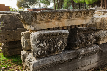 Vast remains of prosperous Roman city.