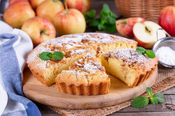 Charlotte with apples