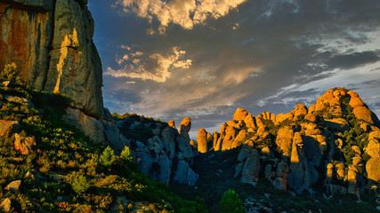 Montserrat atardecer