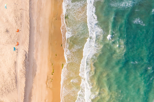 Aerial view of the beach shore, Taiba, S&bdquo;o Gon&Aacute;alo do Amarante, Cear&middot;, Brazil