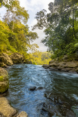 Fototapeta premium River on top of a waterfall in Costa Rica