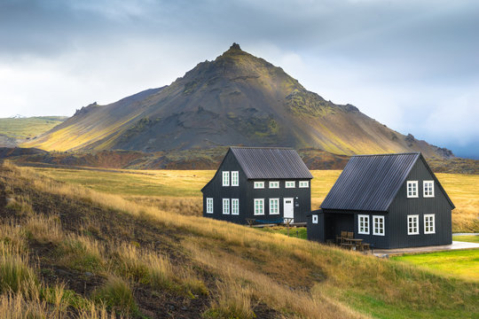 Beautiful  fishing village of Arnarstapi Stapi in Snaefellsnes Peninsula - Iceland