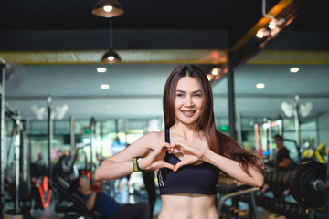 Fototapeta na wymiar A fitness woman and she loves her health.