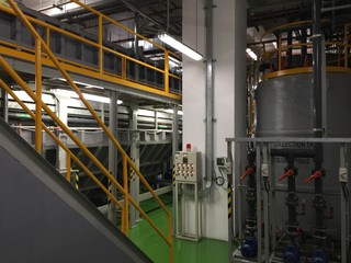 Water treatment plant reverse osmosis system for water drinking