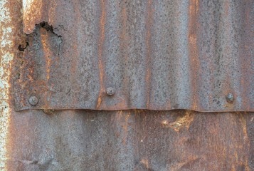 The surface of rusty galvanized steel sheet wall