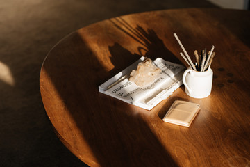 coffee table with wallet