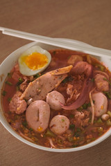 Yen Ta Fo Noodle (Pink Noodle Soup)