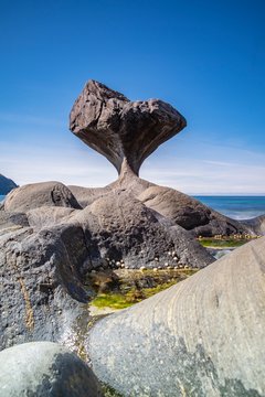Maloy-Bilder: Stock-Fotos & -Videos. | Adobe Stock