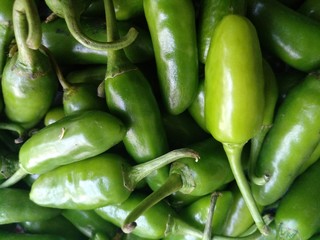 Tiny spicy green chillies 