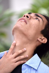 Obraz premium An Aching Diverse Male