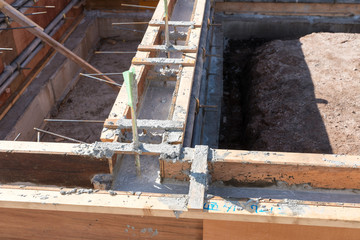 住宅建設素材　基礎工事編