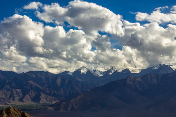 Fototapeta premium heavy clouds over the Himalayan snow mountains
