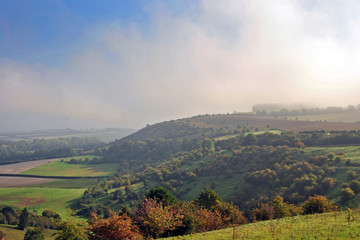 Obraz premium Wayfarers Walk on Watership Down near Kingsclere North Wessex Downs Hampshire UK