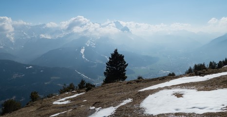 Panorama Blick ins Tal vom Wank