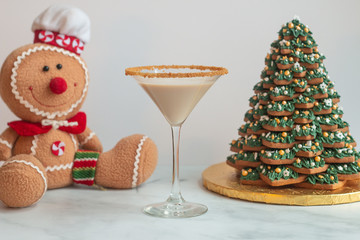 Christmas gingerbread cookies cocktail