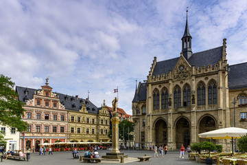 Römer auf dem Erfurter Rathausplatz
