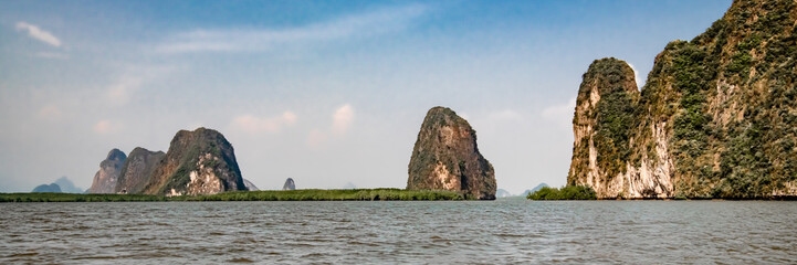 Fototapeta na wymiar Group of Islands in Phang nga Bay