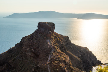 Imerovigli Skáros - Felsen auf Santorin in Griechenland